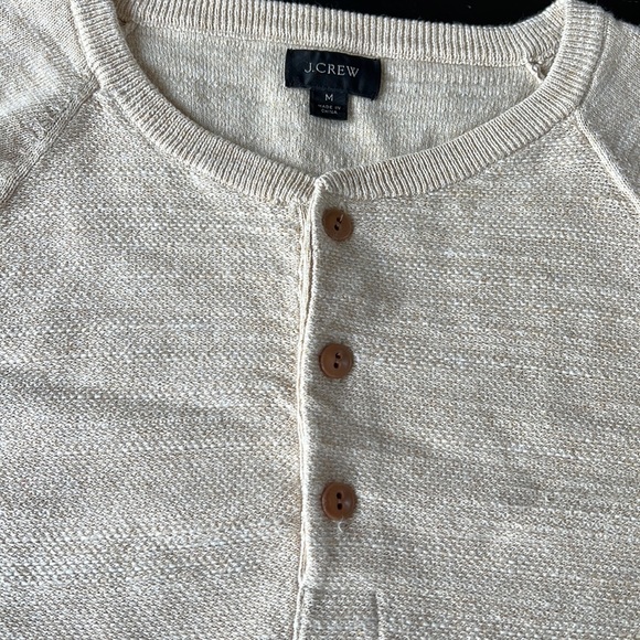 J Crew 3 button long sleeve Men’s medium sweater, 100% cotton, light beige/cream - Picture 2 of 10